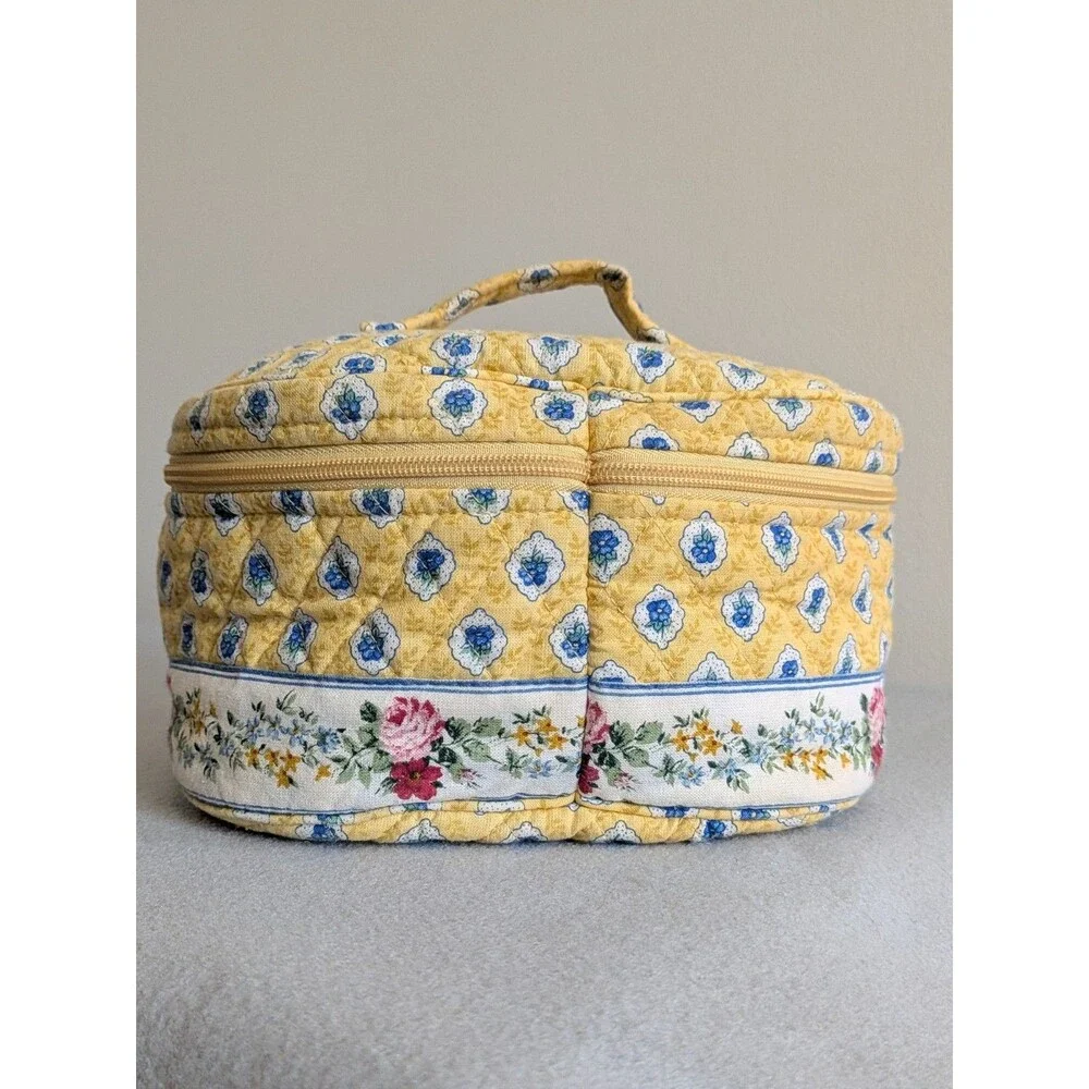 Rare Vintage Vera Bradley ELIZABETH Yellow Round Travel Cosmetic Bag Case Train